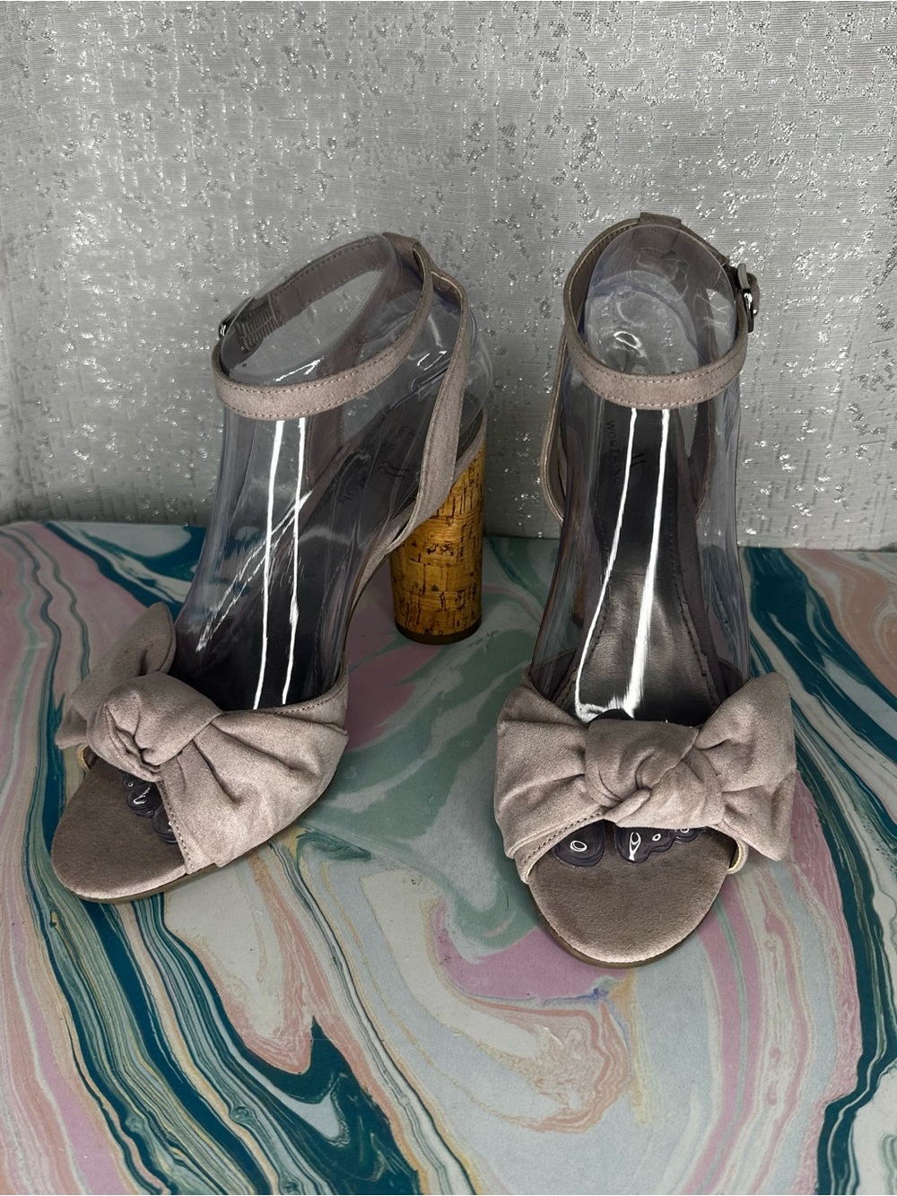 Worthington Taupe Bow Cork Heel Sandals lavender color